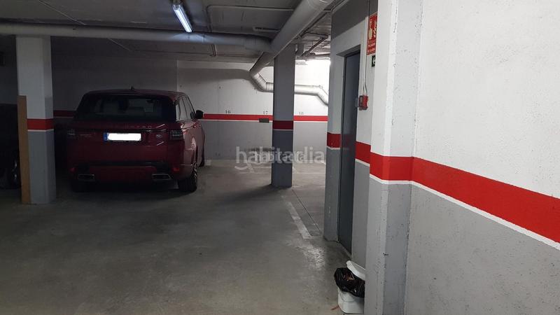 Foto 2fd16ae7-6d1a-43fc-ba67-100fba3e19bc. Location parking moto dans carrer juan sebastián elcano 9 dans Mataró