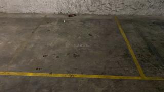 Miete Motorradparkplatz in Plaça doctor niubò 6. Alquiler motos 35 eur/mes