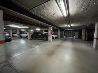 Alquiler Parking coche en Carrer torrent sant feliu, 7. Varias plazas de parking a escoger centro cabrera