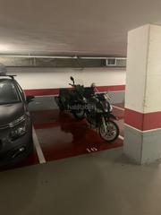 Car parking in Carrer de roger de flor 276. Plaza para coche pequeño o 3 motos