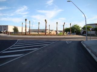 Location Parking voiture à Carrer d'hipàcia 98. Cerca estacion gava,furgoneta, autocaravana,taxi