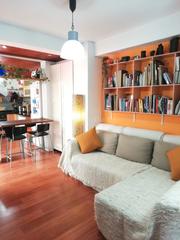 Pis a Calle manuel marín 6. Vivienda con 2 locales incluídos nerja