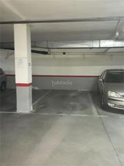 Miete Autoparkplatz in Calle de benítez 7. Casco histórico de barajas / calle de benítez