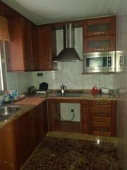 Piso en Calle almazán 3. Urge venta de piso