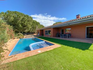 Chalet en Carrer alt camp l. Magnifica casa a 4 vientos de una sola planta