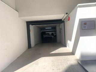 Aparcament cotxe a Carrer de valeta 1. Garaje en venta en c/ valeta esquina c/ miralta