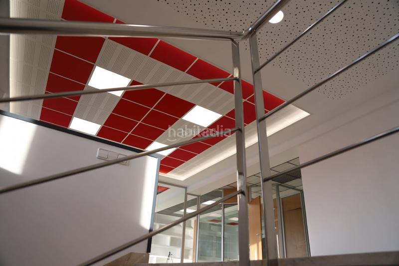 Foto 2df4d2df-5bbe-405f-8e68-e6e760e8e327. Affitto ufficio in avinguda del vallès 306 in Polígon Industrial Santa Margarida Terrassa