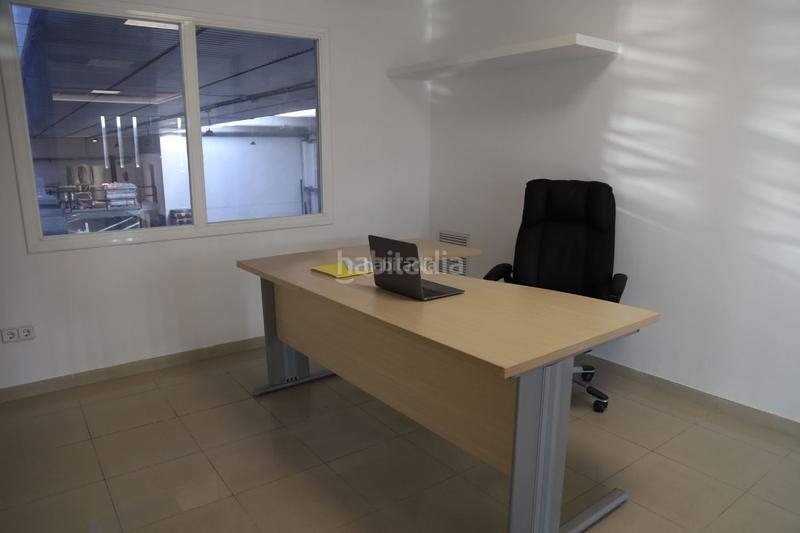 Foto a8fec055-4827-44da-861a-be370c65b99c. Affitto ufficio in avinguda del vallès 306 in Polígon Industrial Santa Margarida Terrassa