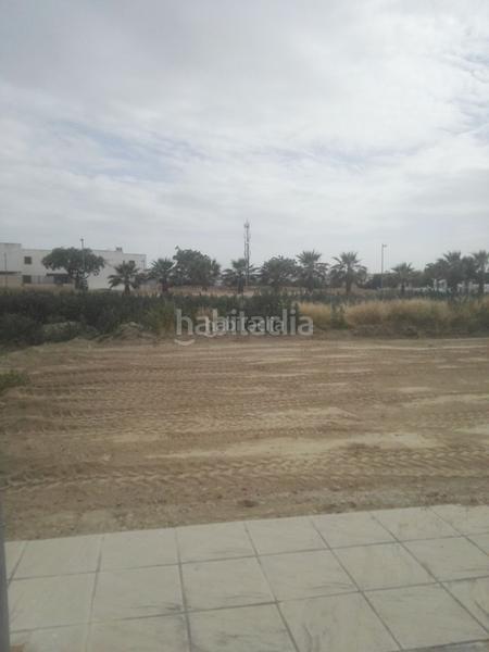 Foto 0ef0ec61-4c41-4e2f-92c4-96ece4931ac7. Terrain résidentiel dans calle carolina 14 dans Belicena Vegas del Genil
