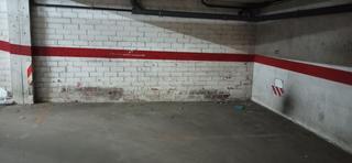 Aparcament cotxe a Carrer enric pubill "lo parrano" 17. Se vende plaza de parking