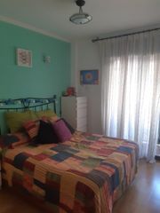 Piso en Carrer enric prat de la riba, 218. Vivienda en perfecto estado para entrar a vivir.