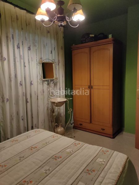 Foto b982ee87-d933-44f7-89dd-868813b19e12. Flat in calle cuesta de la fuente 32 in Castuera