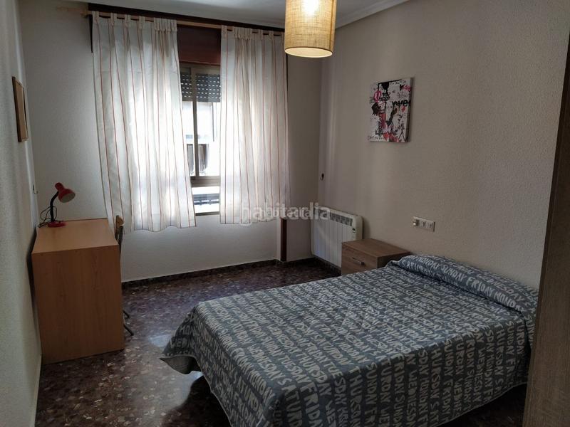 Foto e0b3bd86-f39a-4167-a3f9-22b9ff0a0717. Lloguer pis a calle muñoz garnica 12 a San Ildefonso - Catedral Jaén