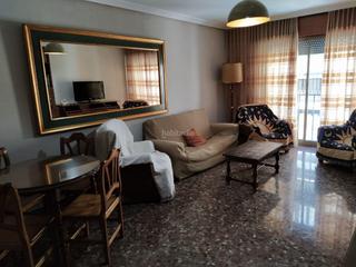 Location Appartement à Calle muñoz garnica 12. Preferiblemente estudiantes