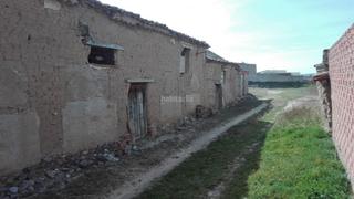 Bâtiment à usage industriel à Vial camino 10. Inmueble perfecto para inversores