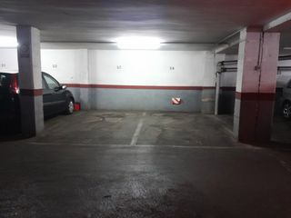 Alquiler Parking coche en Carrer mozart, 48. Fondo / carrer mozart