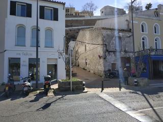 Casa pareada en Moll de llevant 93. Edificio puerto de mahon primera linea de mar