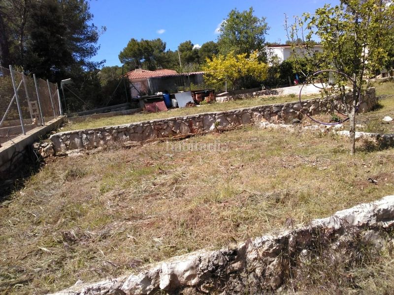 Foto 4bf4d636-1688-401c-a16f-f230f2d799d2. Terreny residencial a carrer verge de núria 284 a Querol