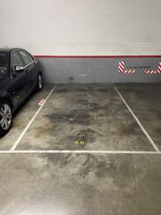 Lloguer Aparcament cotxe a Carrer del bon viatge 9. Plaza de parking en centro sant joan despí