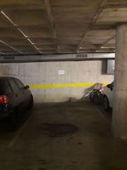 Aparcament cotxe a Carrer del roure 35. 2 parking en venta en cerdanyola del valles