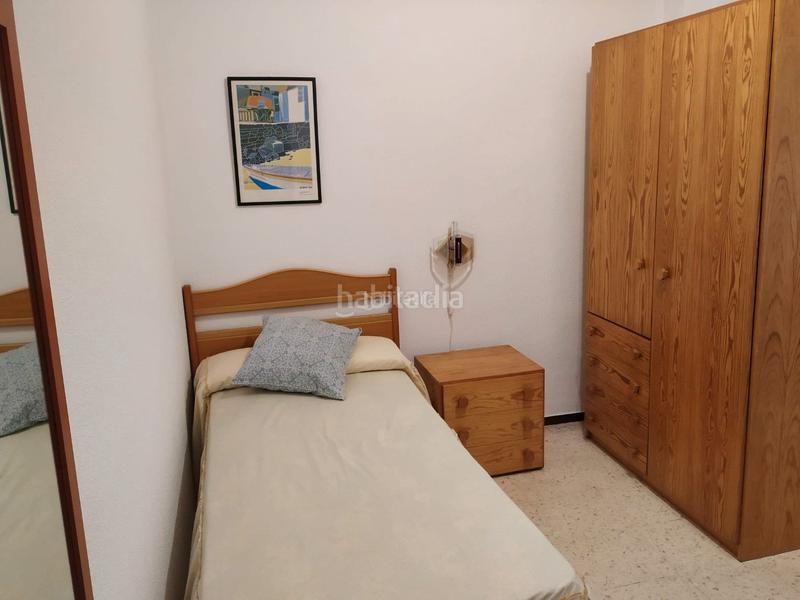 Foto 375e6153-2cc4-48f5-9abe-b6efa90b3967. Location appartement dans calle florencio quintero 20 dans Sevilla
