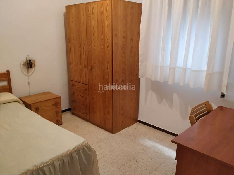 Foto 63721472-53d3-4869-9b62-851b521884d2. Location appartement dans calle florencio quintero 20 dans Sevilla