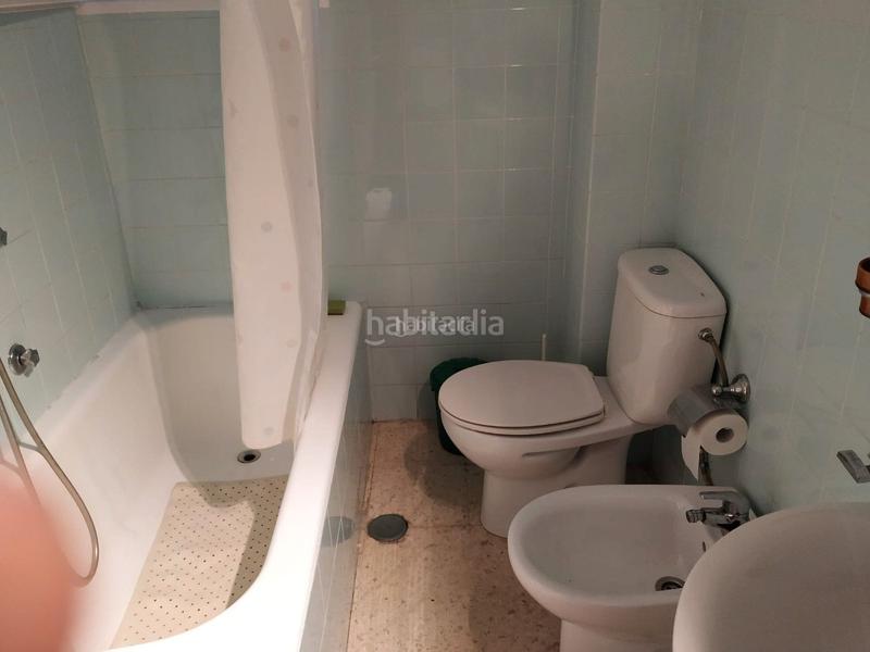 Foto 8b108458-c28b-4d89-9ef6-45c9089c83e0. Location appartement dans calle florencio quintero 20 dans Sevilla