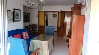 Miete Etagenwohnung in Calle florencio quintero 20. Urbanización los naranjos. zona inmejorable.