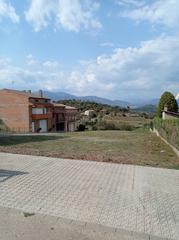 Residential Plot in Bv-4131 117. Solar cantoner al mig del poble.