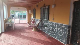 House in Carretera de coín 9. Finca con dos casas entradas independientes