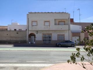 Maison à Avenida san josé vte 19. Viviendas y local a estrenar (la murada)