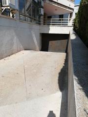 Aparcament cotxe a Rambla mossèn jaume tobella 28. Parking + trastero