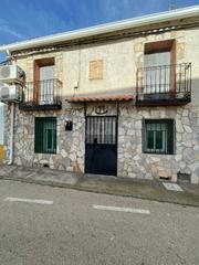 Casa a Calle mayor 6. Preciosa casa de pueblo ideal  familia con niños