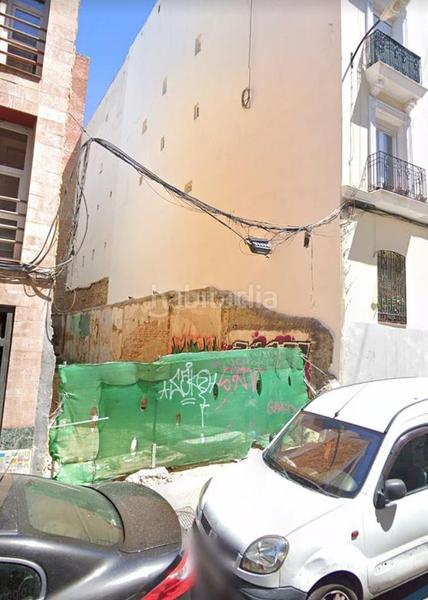 Foto 91bd3106-c17d-49ba-9c62-8bdc98bbafc8. Terreno residenziale in calle goiri 8 in Bellas Vistas Madrid