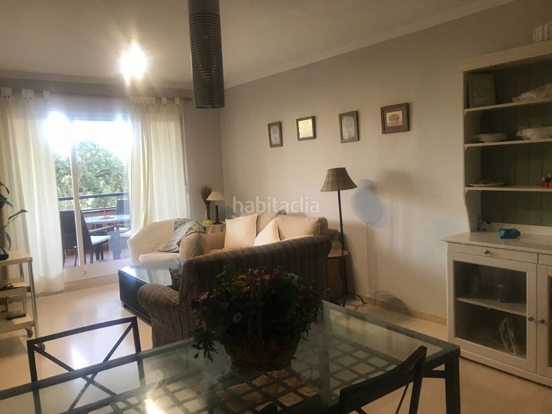 Alquiler Piso en Calle hacienda (la), 6. Solo sep a junio precio 750 euros/mes (Marbella, Málaga)