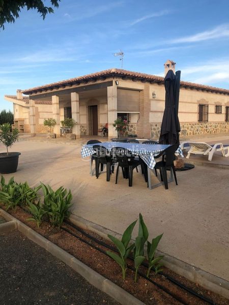 Foto 1bd3060d-f33b-4f75-b8d6-2d9dbf271d59. Chalet in plaza mayor 16 in Almagro