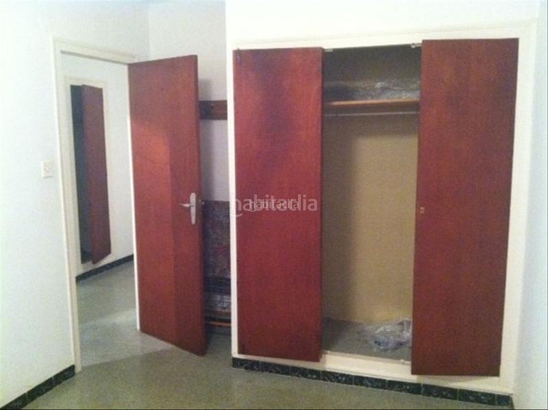 Foto a787bd5b-b933-4319-a1be-45984f48f9e2. Piso en carrer doctor pi i sunyer 5 pison centrico al lado de la playa y tiendas en Roses