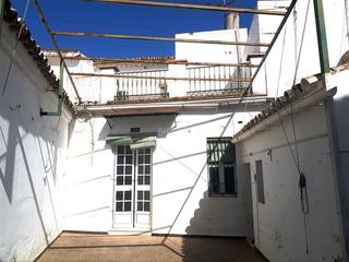 Casa a Calle larga 52. Venta casa mas local comercial