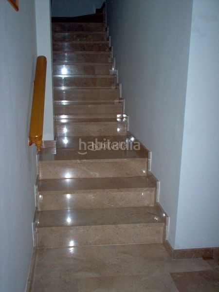 Foto 62f6da75-9833-46e3-aaea-5a6beb0471a1. Casa adossada a carrer alqueries 64 a Nules