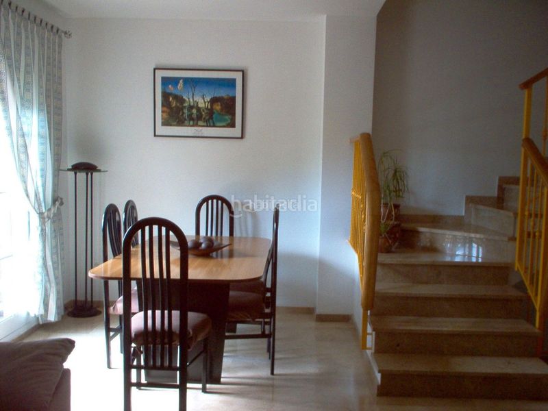 Foto 6ec23c14-ffce-42ff-ae6c-16a72d18415e. Casa adossada a carrer alqueries 64 a Nules