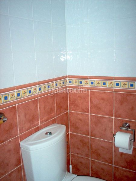 Foto 744360af-479c-44d6-91c1-bb89edc07094. Casa adossada a carrer alqueries 64 a Nules