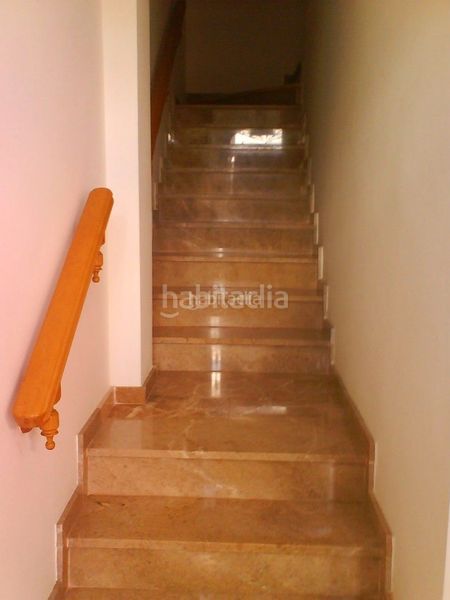 Foto 898f1d19-dc0d-4bbb-abff-e6ea34109201. Casa adossada a carrer alqueries 64 a Nules