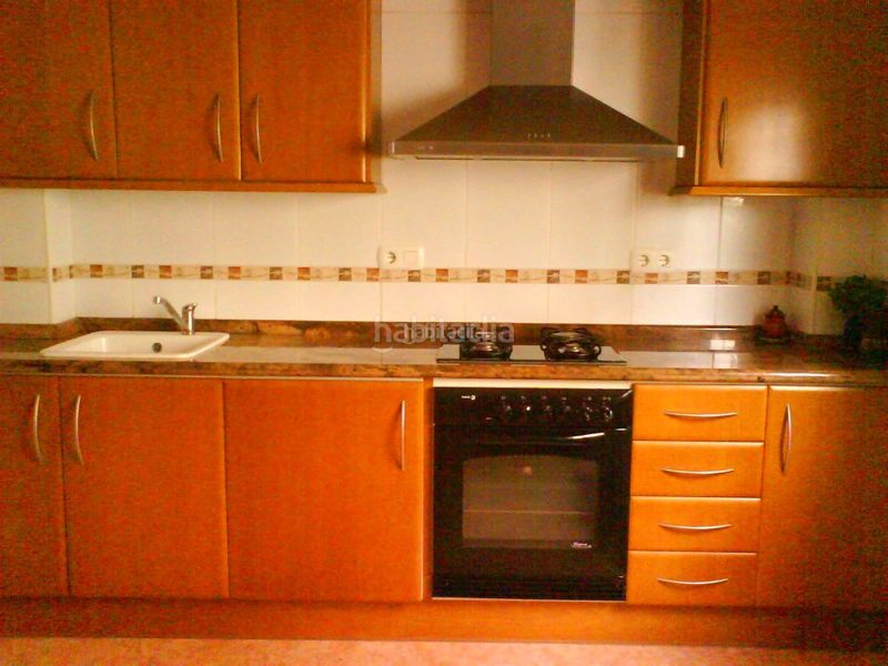 Foto cd25954e-cd43-499b-b110-2488a453fa41. Casa adossada a carrer alqueries 64 a Nules