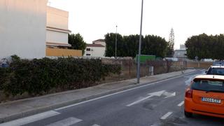 Terreny residencial a Calle músico joaquín fuster 2. Parcela centro rojales