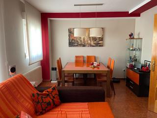 Pis a Carrer duquesa d'almodòvar 38. Precioso adosado en venta