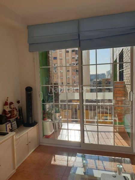 Piso en Calle heroe de sostoa, 85. Estupendo piso con terraza ,comedor muy luminoso (Málaga, Málaga)