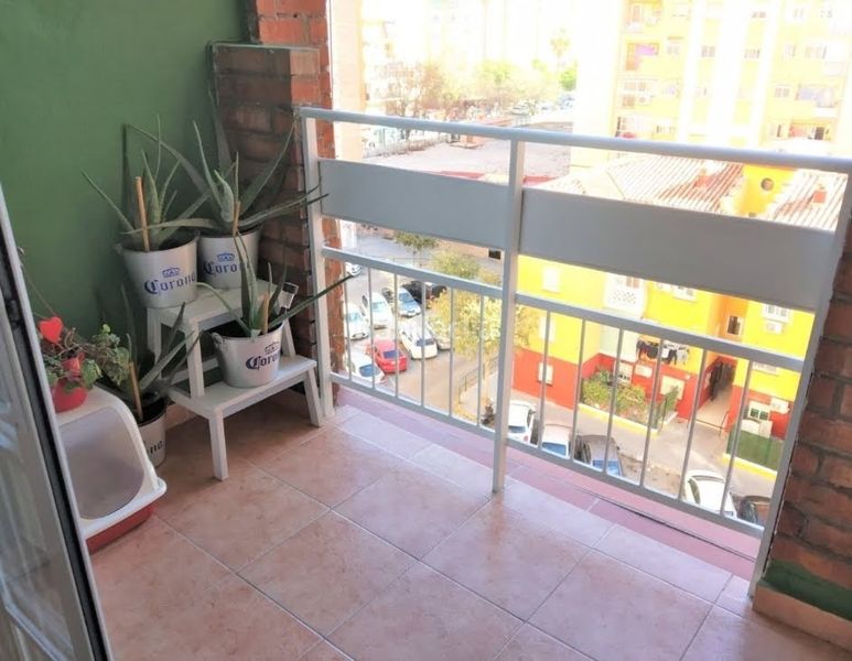 Foto 500-img4278000-202424069. Piso en calle heroe de sostoa estupendo piso con terraza ,comedor muy luminoso en Málaga