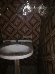 Rent Business premise in Avinguda dels banús 20. Alquiler local comercial