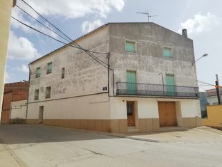 House in Eliseo sales, 44. Casa en centro del pueblo