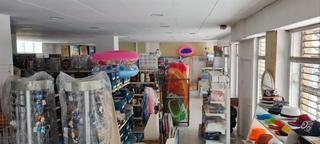 Local Comercial a Carrer josep maria de segarra 2. Venda local comercial ´els salats´